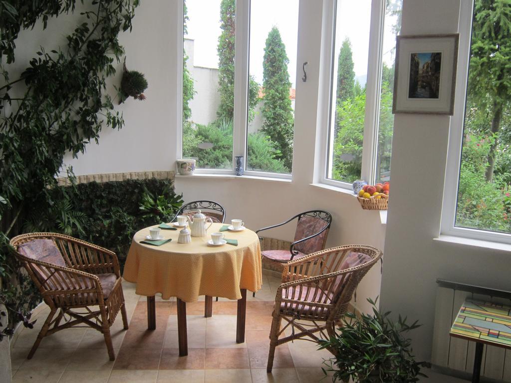Guest House Bankja Rom bilde